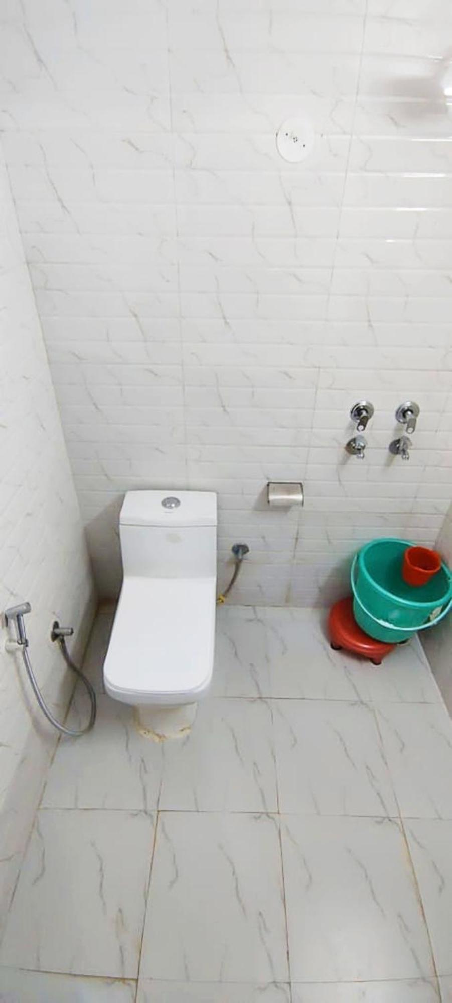 Luxury Rooms In Safdarjung Enclave Near Aiims & Safdarjung Hospital Нью-Дели Экстерьер фото